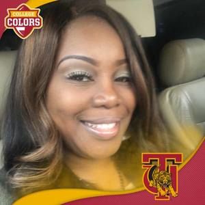 Meet your Posher, Ursula